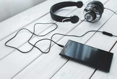 利物浦官宣！28万周薪引爆，铁三角失衡，麦卡续约悬了？