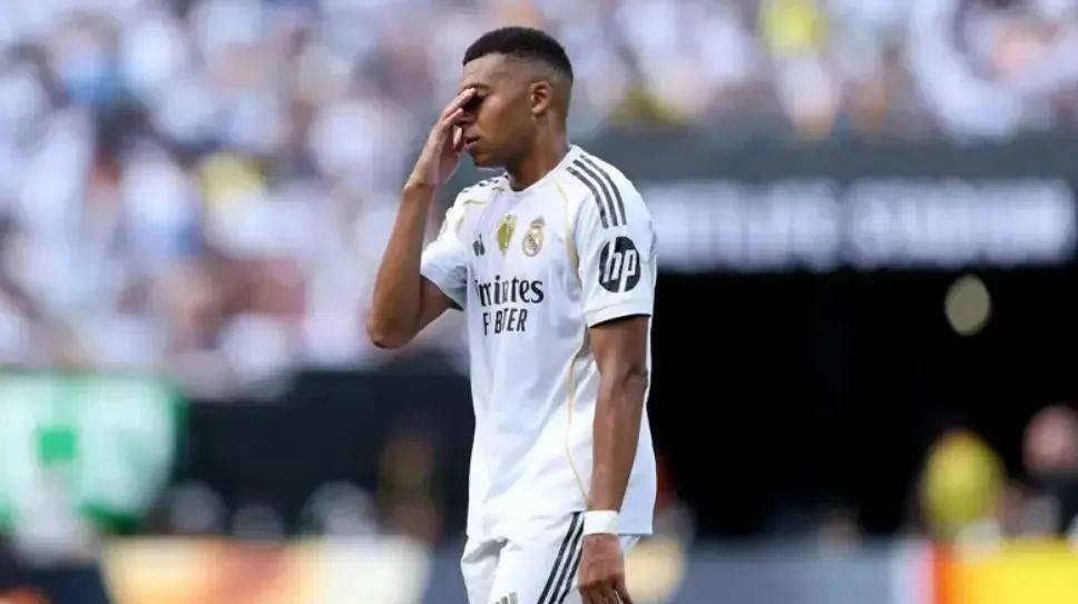 皇马创下纪录：24到25赛季参加了7项正式赛事