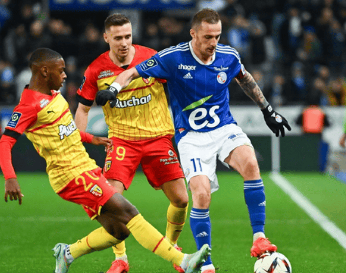 法甲焦点战：南特VS朗斯——深度赛前剖析与比分预测